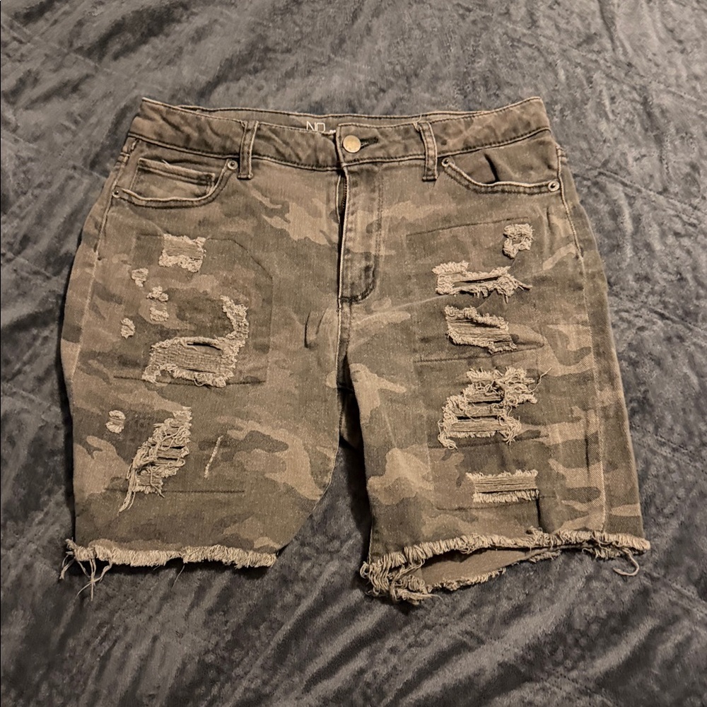 No Boundaries Distressed Camouflage Jean Shorts